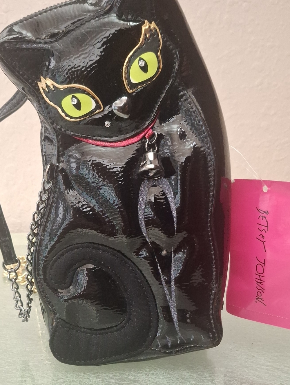 Betsey Johnson Black Patent Cat Crossbody with Lime Eyes and Pink Collar